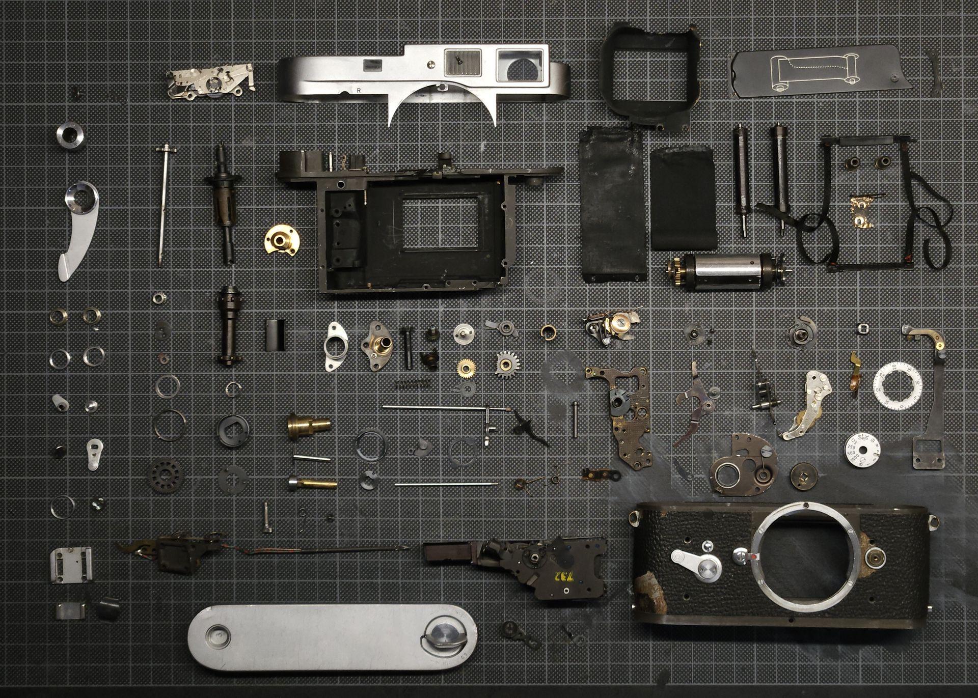 Leica M2